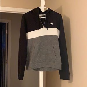 VS sweatshirt like new